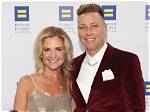 Abby Wambach Married Glennon Doyle Melton Christian Blogger – Hollywood Life