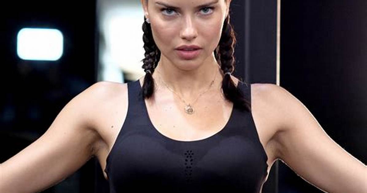 Adriana Lima Rocks a Tiny Black Bikini While Sunbathing in Miami – Hollywood Life