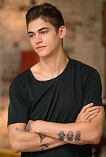 ‘After’ Film — Photos of Hero Fiennes-Tiffin & More – Hollywood Life