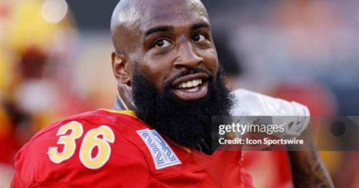 Ahmad Dixon