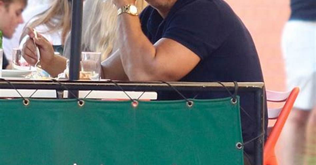 Alex Rodriguez Sits Alone at Nyc Restaurant After Jennifer Lopez Rekindles Ben Affleck Romance — Pic