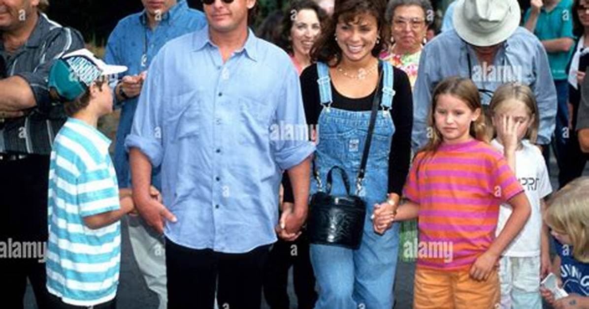 All About Her Ex Emilio Estevez and More – Hollywood Life