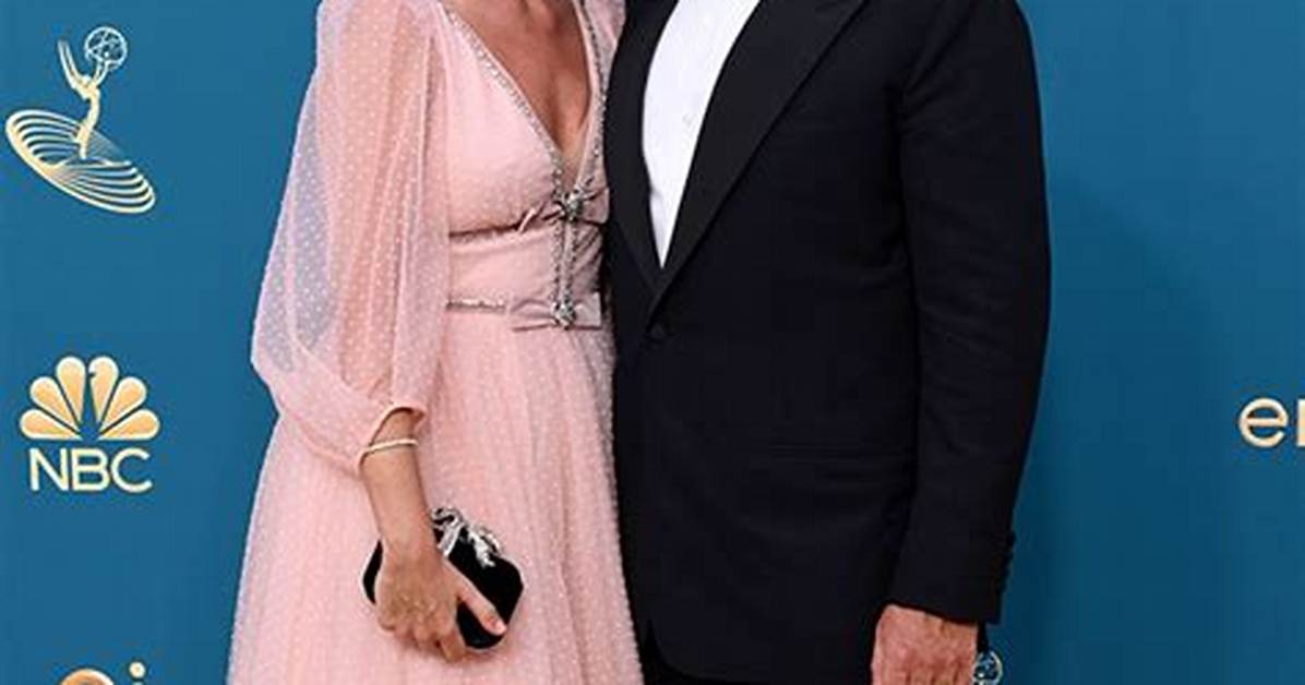 All About Keeley Hawes – Hollywood Life