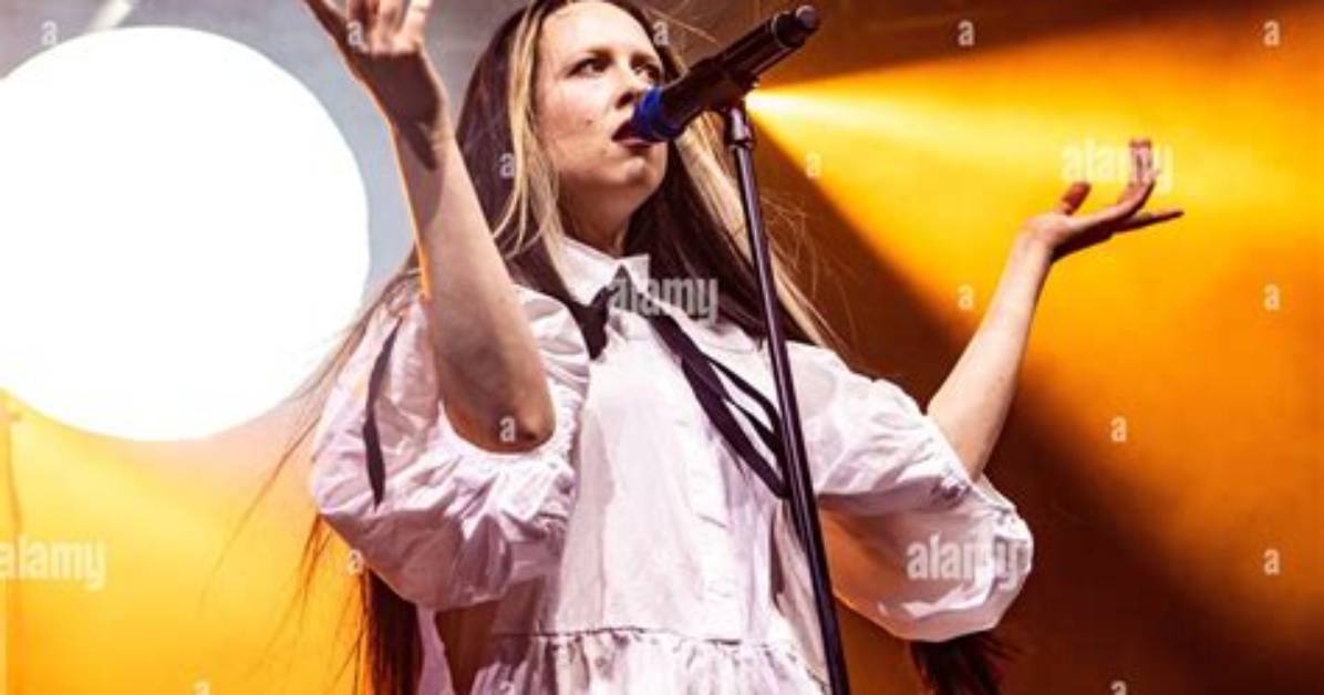 Allie X