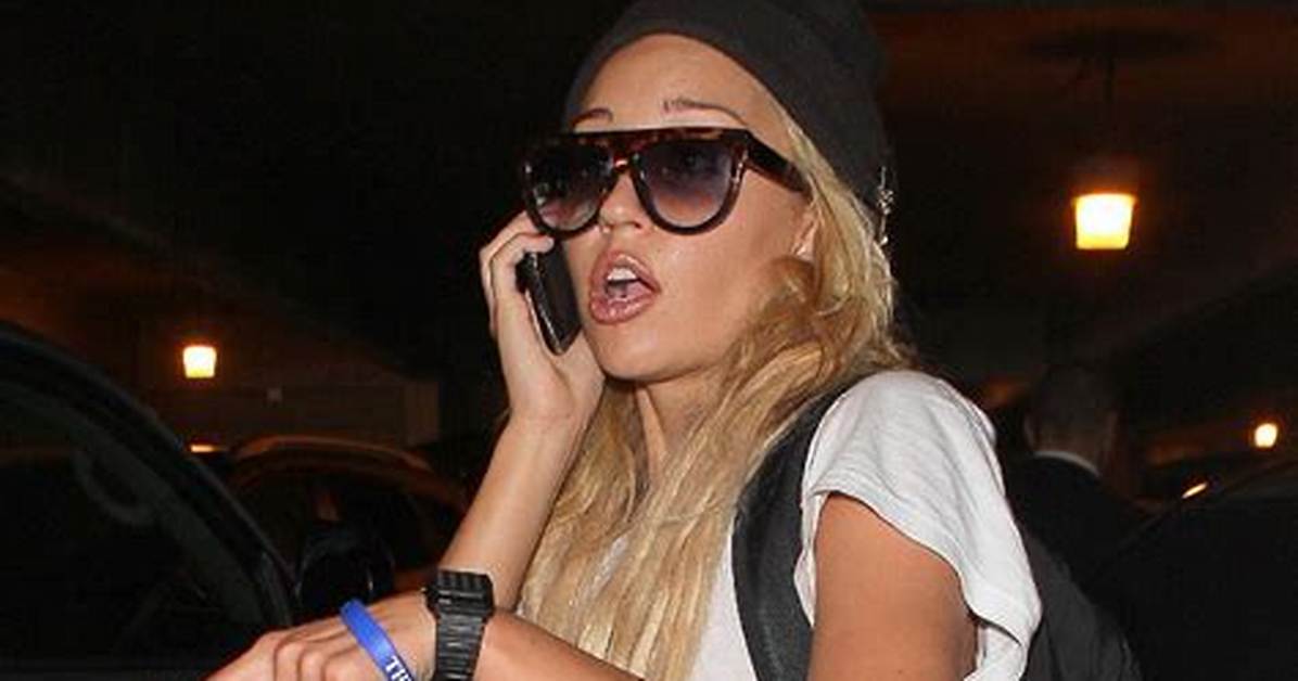 Amanda Bynes Seen for the First Time in Months After Entering Mental Health Facility: Video