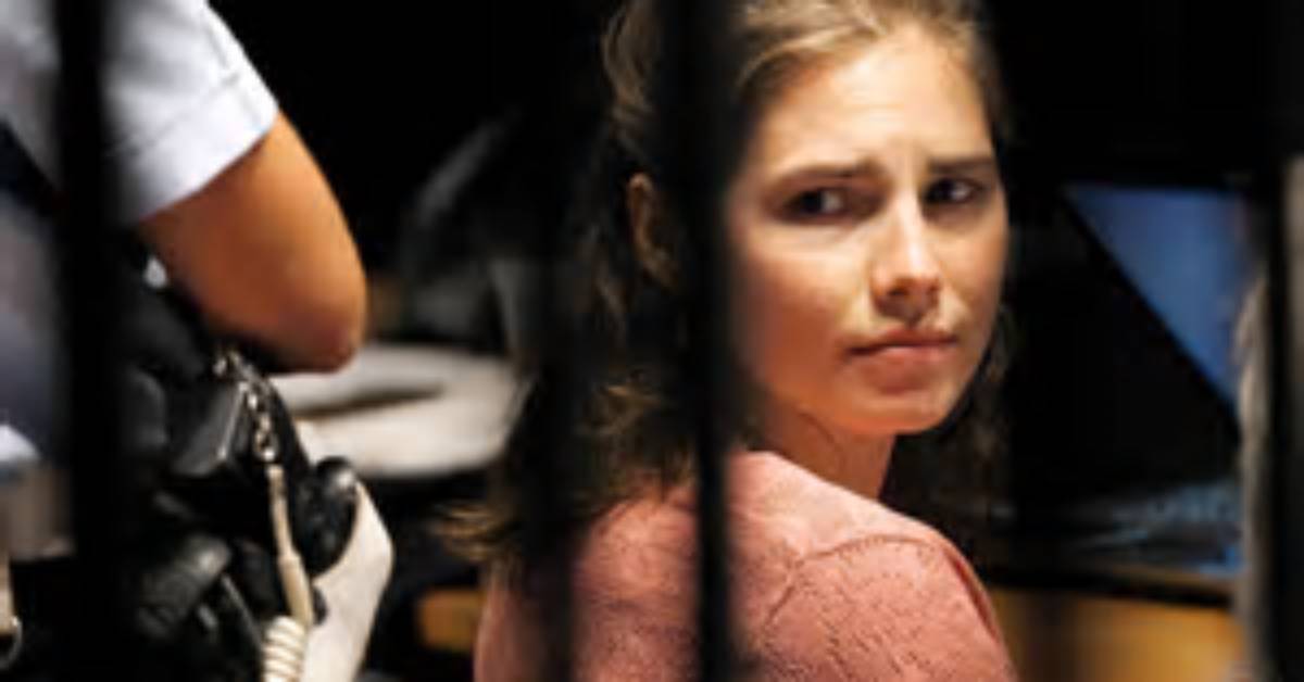 Amanda Knox, 32, Reveals the Terrifying Murder Threats She Received Before Her Return to Italy — Watch