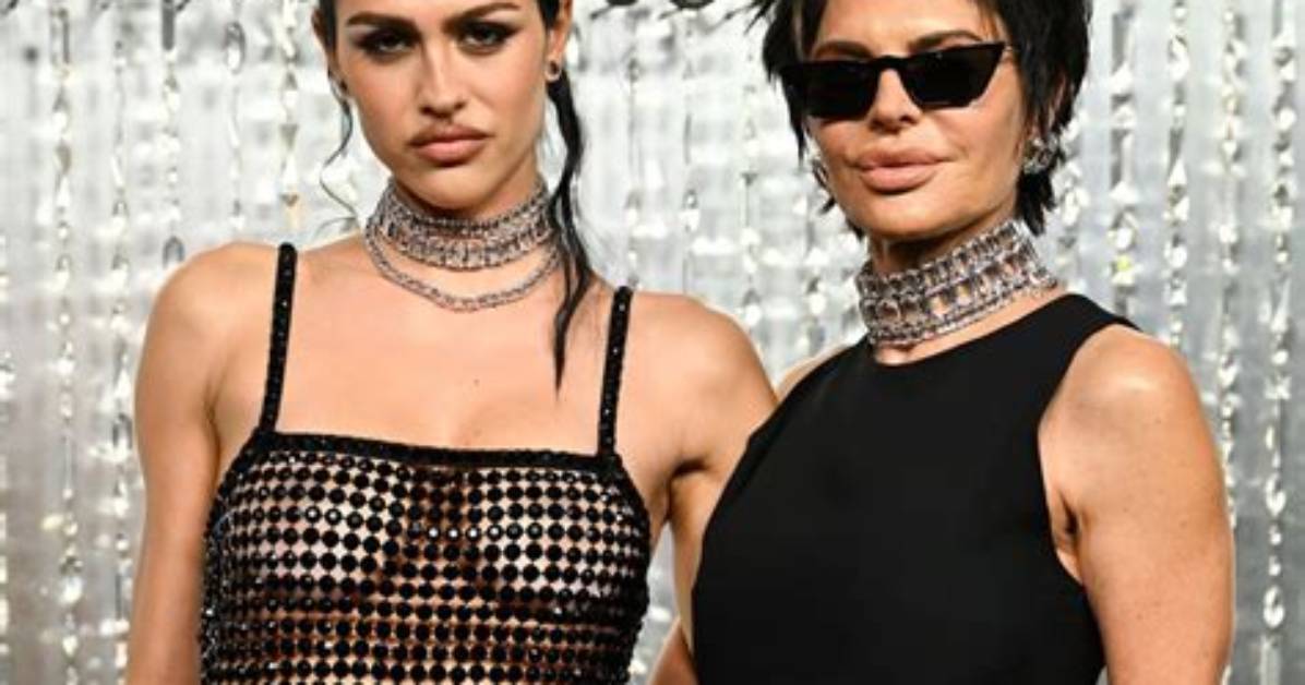 Amelia Hamlin, 19, Stuns in Gorgeous New Photos After Pda with Scott Disick