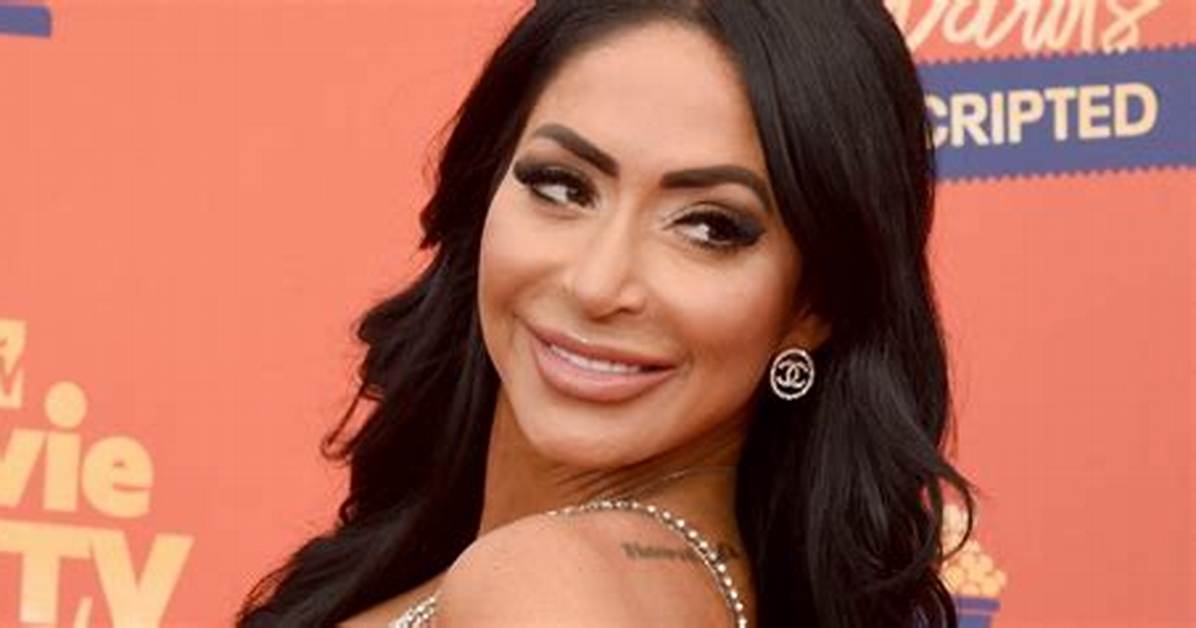Angelina Pivarnick — Exclusive Photos of ‘Jersey Shore’ Star – Hollywood Life