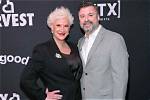 Anne Burrell’s Husband: Previously Gay, the Chef Is Now Married to Stuart Claxton; His Age & Job with Wedding Pictures!