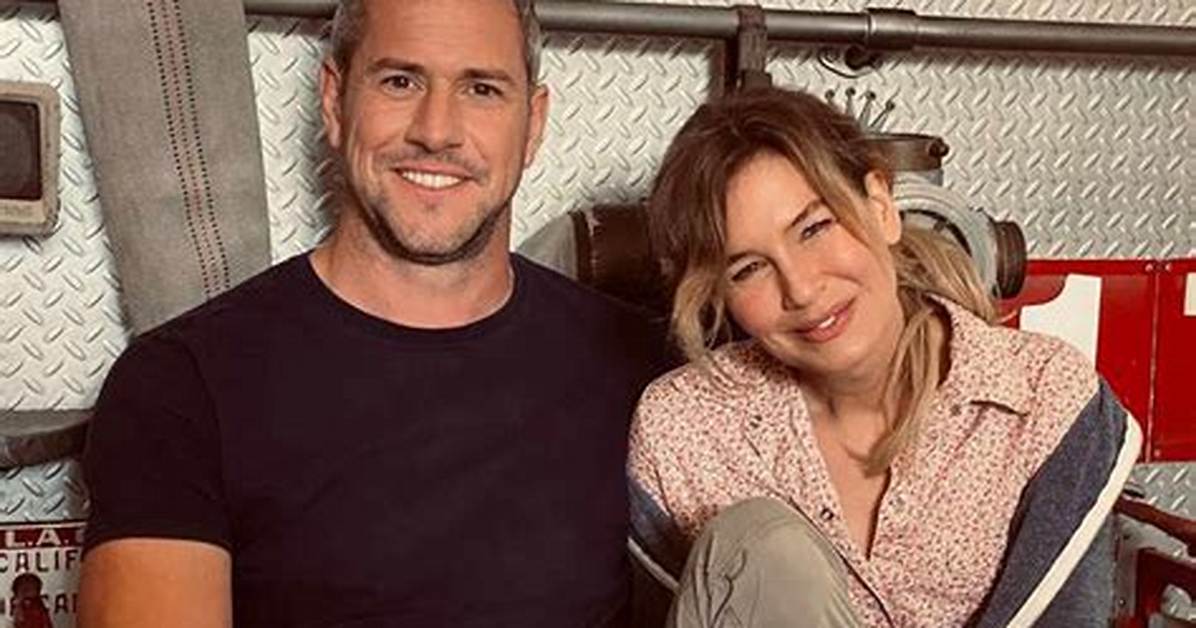 Ant Anstead Lifts Renee Zellweger off the Ground for a Steamy Kiss as They Go Ig Official — Photos