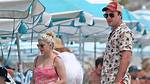 Ariel Winter Wears Tie-Dye Bikini During Beach Date with Luke Benward – Hollywood Life