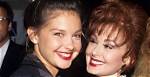 Ashley Judd’s Last Words to Mom Naomi Judd After Her Death by Suicide – Hollywood Life
