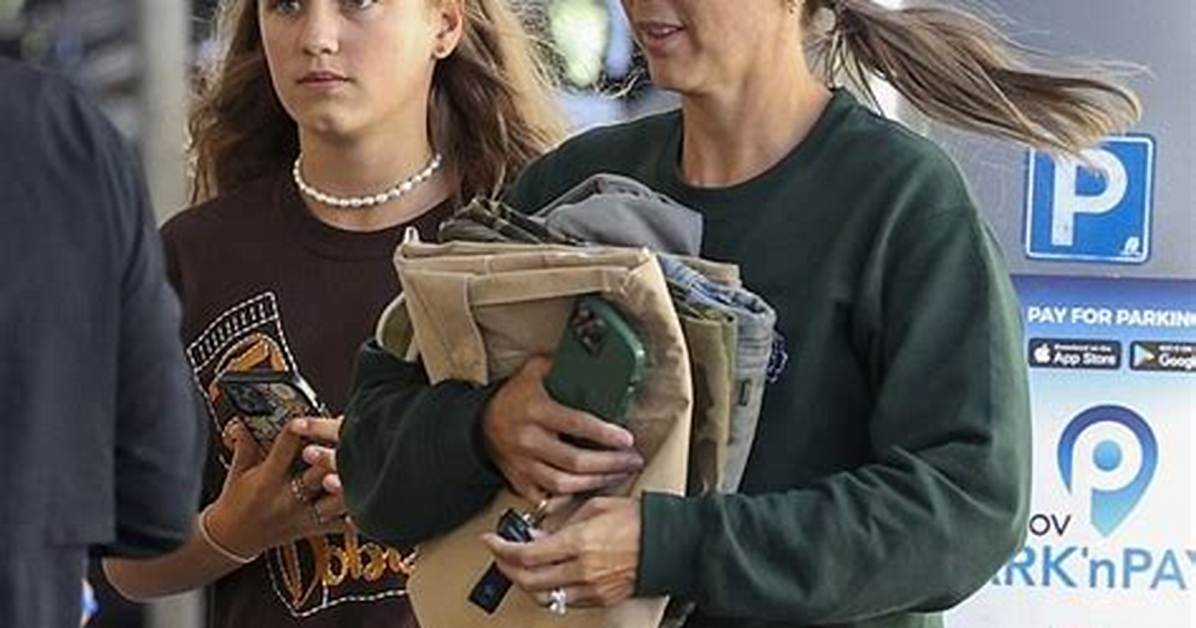 Ava Sydney Hewitt Age and Instagram: Dancing with Stars