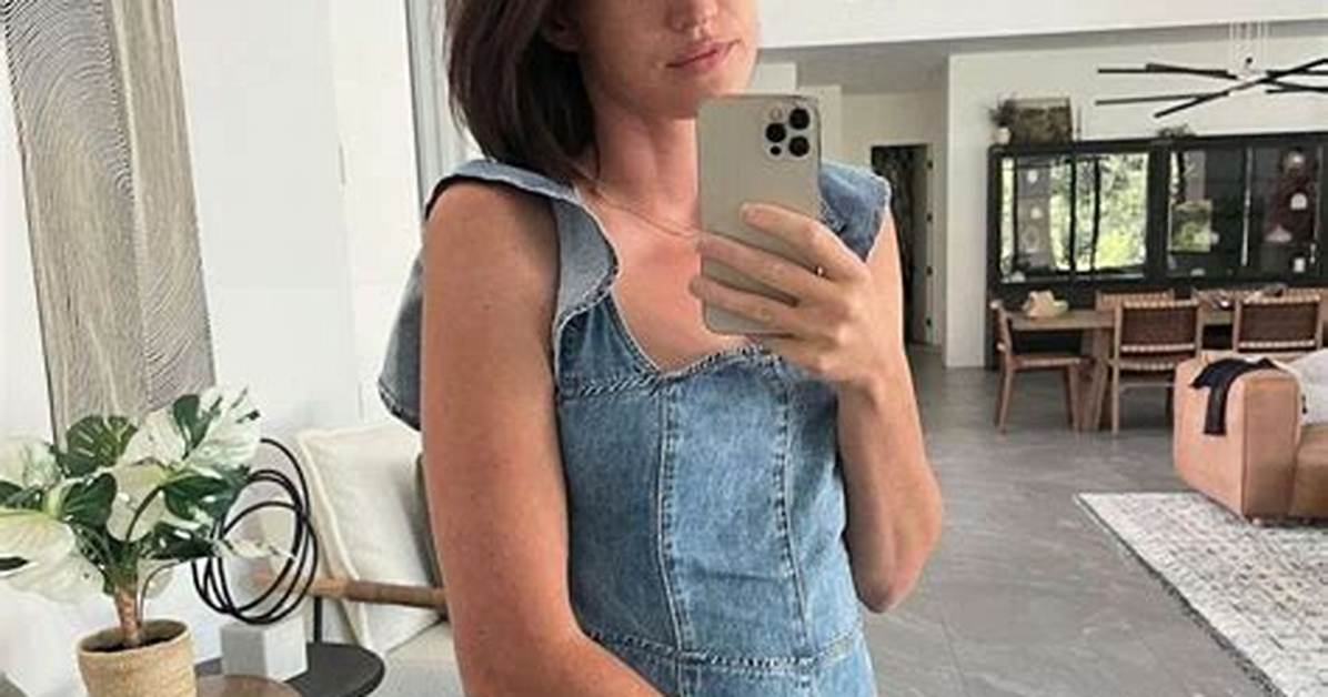 ‘Bachelor’ Star Jade Roper Shows off 17-Week Baby Bump: This May Be ‘Our Last Child’