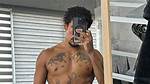 Bad Bunny Posts Nsfw Shirtless Selfie Amid Kendall Jenner Romance – Hollywood Life