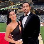 Becca Kufrin & Thomas Jacobs Go on Date on ‘Bachelor in Paradise’ – Hollywood Life