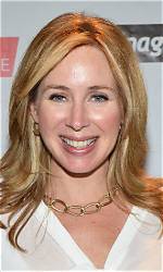 Becky Quick Celebrity Profile – Hollywood Life
