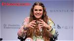 Bella Thorne Disability: Diagnosed with Dyslexia, Health Update 2023