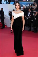 Best Beauty at Cannes: Selena Gomez & More Stars Rock Gorgeous Red Carpet Glam — Pics