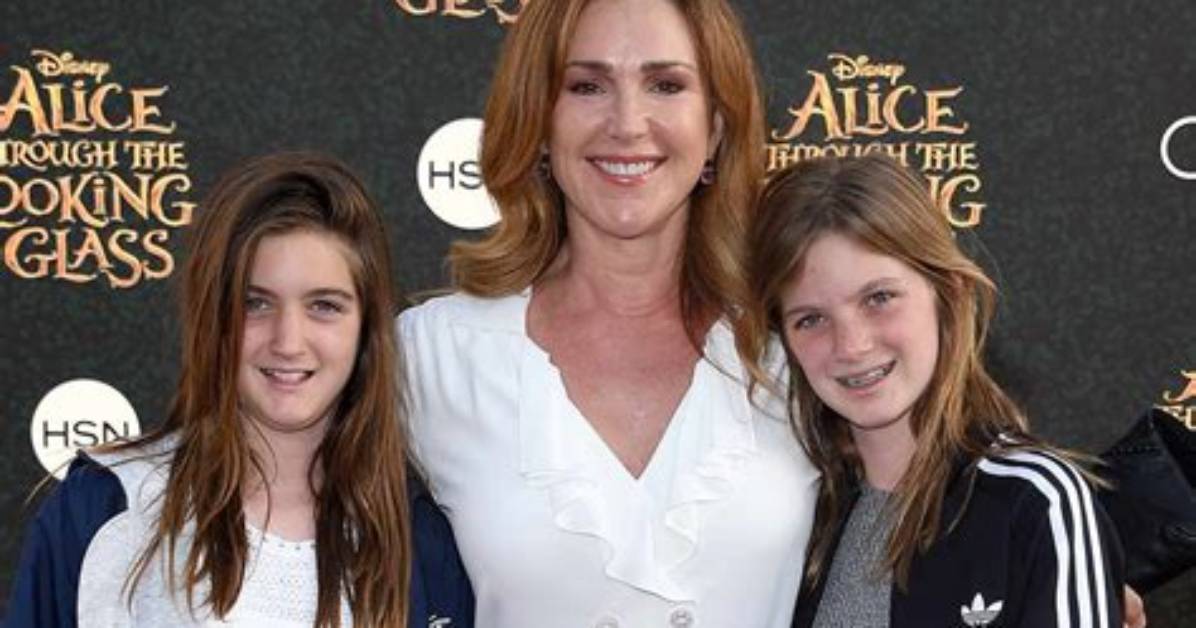 Betty Gilpin and Peri Gilpin a Sibling Connection Unveiled