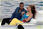 Beyonce & Jay-Z Escape for Romantic Boat Ride with Friends in the Hamptons — Pic