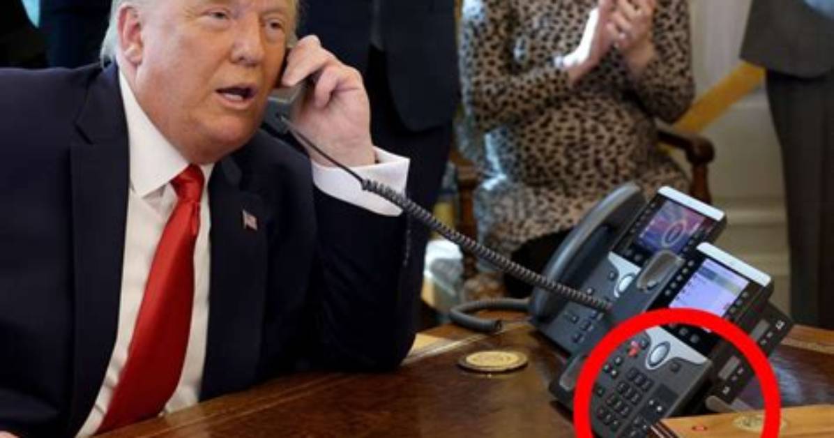 Biden Removes Red Button Trump Had on Presidential Desk That Ordered Diet Coke & Twitter Reacts