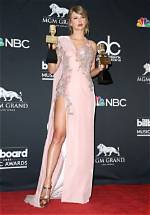 Billboard Awards Host — Disses Taylor Swift – Hollywood Life