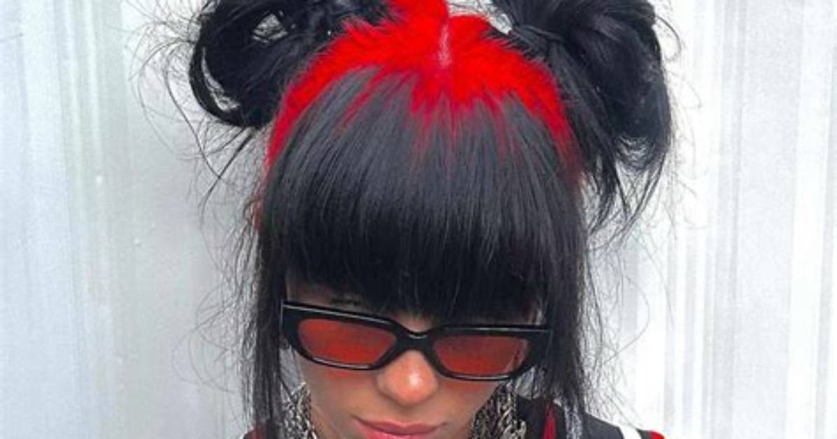 Billie Eilish Shows off Red Hair Makeover — Before & After Photos – Hollywood Life