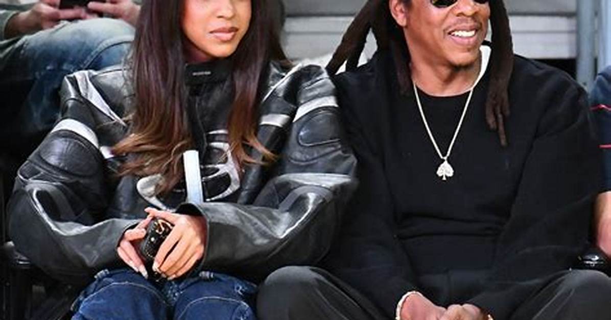 Blue Ivy & Jay Z Play on Super Bowl Field in Adorable Video from ‘Lemonade’ — Watch