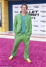 Brad Pitt Rocks Green Outfit for ‘Bullet Train’s Los Angeles Premiere – Hollywood Life