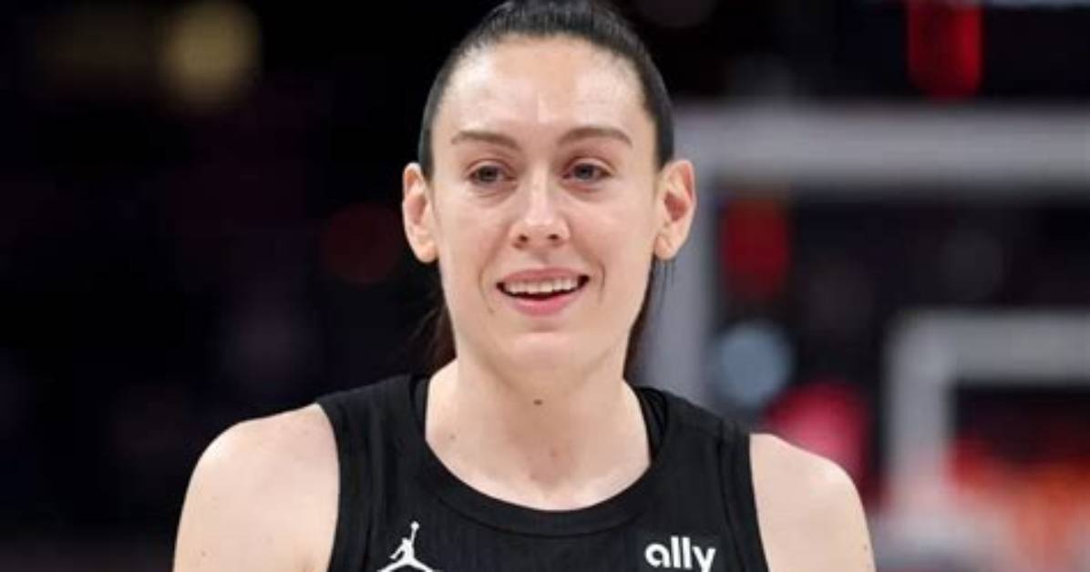 Breanna Stewart — Photos of the Wnba Star – Hollywood Life