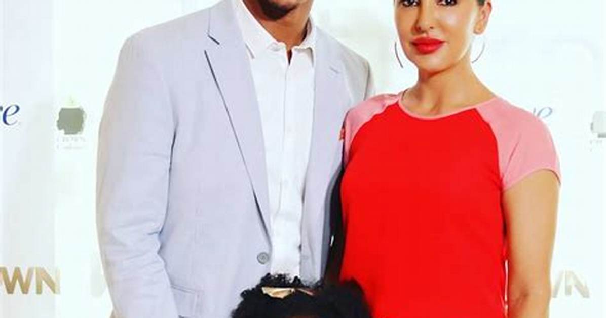 Brian White: Wife, Net Worth, Tattoos, Smoking & Body Facts