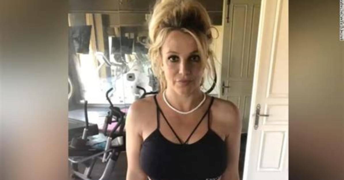 Britney Spears Burned Down Her Home Gym in a Candle Accident — Video – Hollywood Life