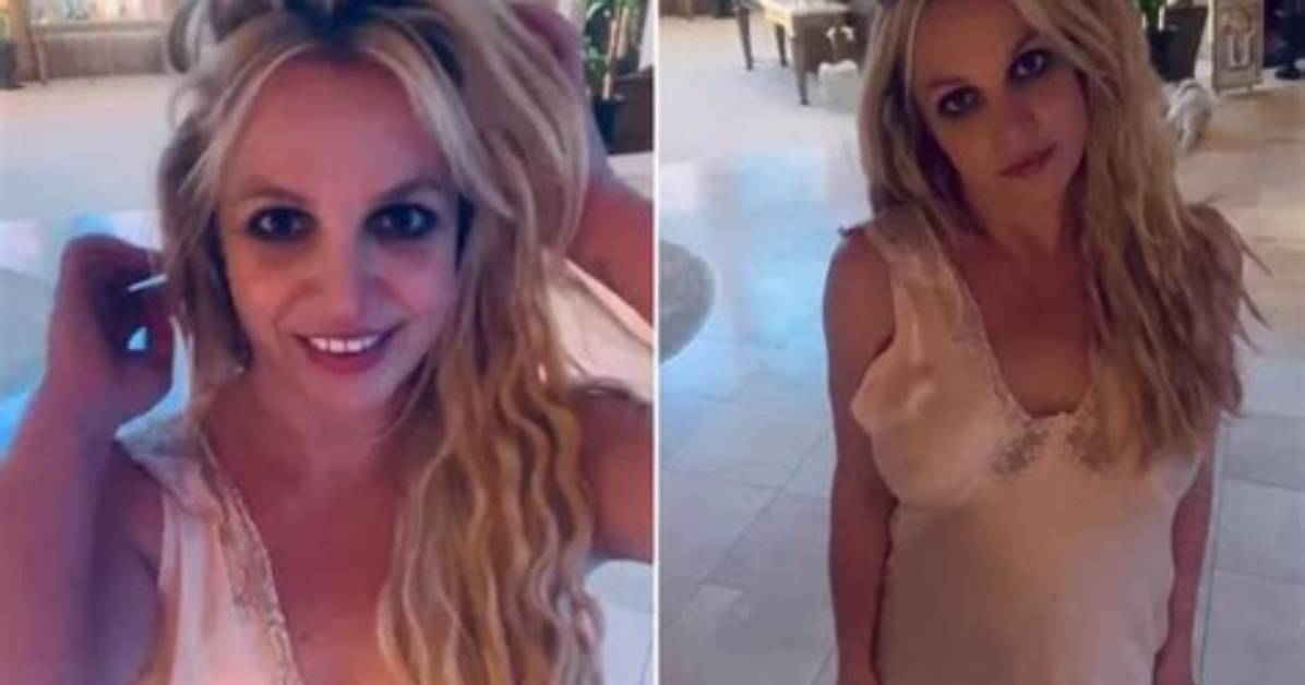 Britney Spears Fans Convinced She’s Sending Them a ‘Secret Message’ with Cryptic Scrabble Pic