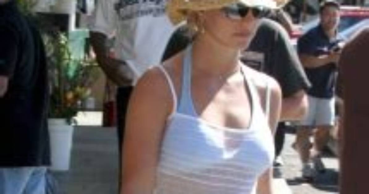 Britney Spears Frolics on the Beach in Hawaii in a Red Bikini After Working out with Sam Asghari