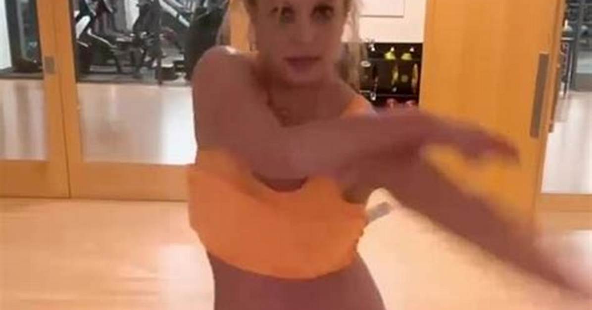 Britney Spears Rocks Short-Shorts to Expertly Do Handstand & Walk on Her Hands — Watch