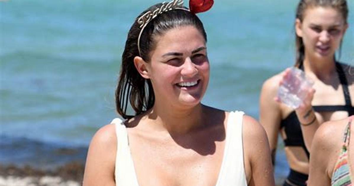 Brittany Cartwright Rocks Fendi Swimsuit in Mexico After 40 Lb. Weight Loss: ‘Thirst Trap’