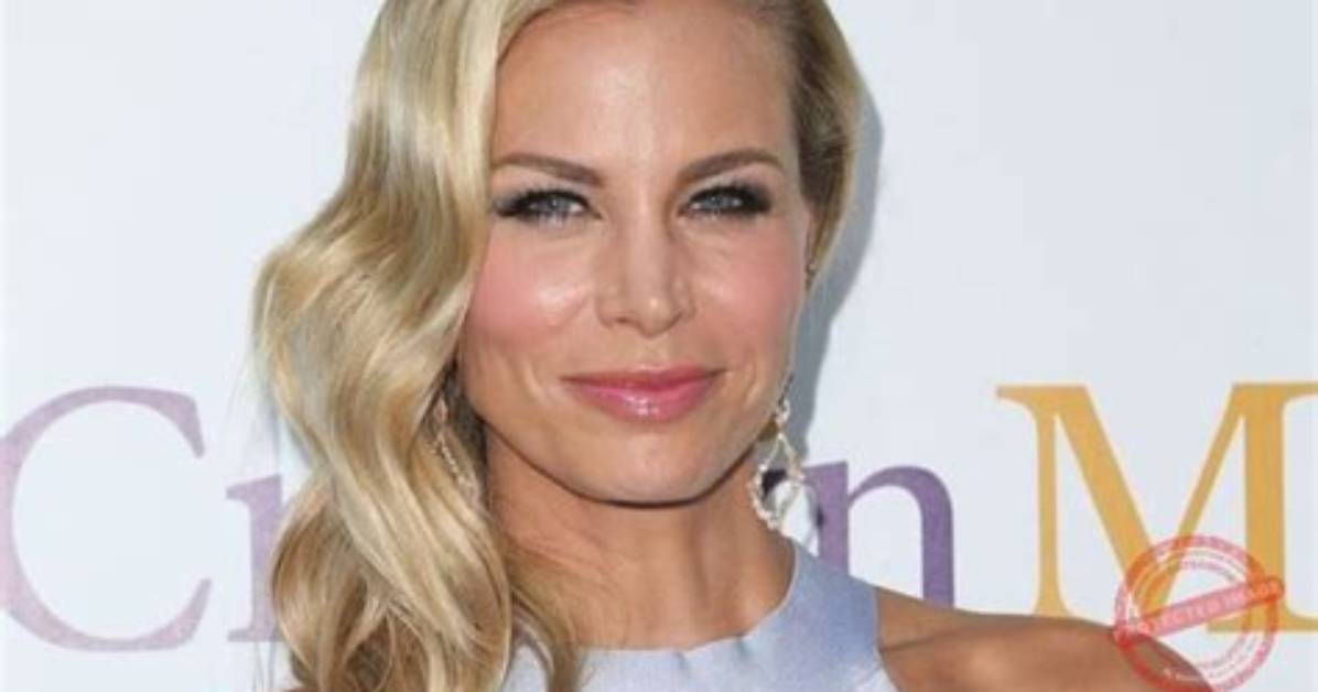 Brooke Burns | Bio, Age, Net Worth, Relationship, Career