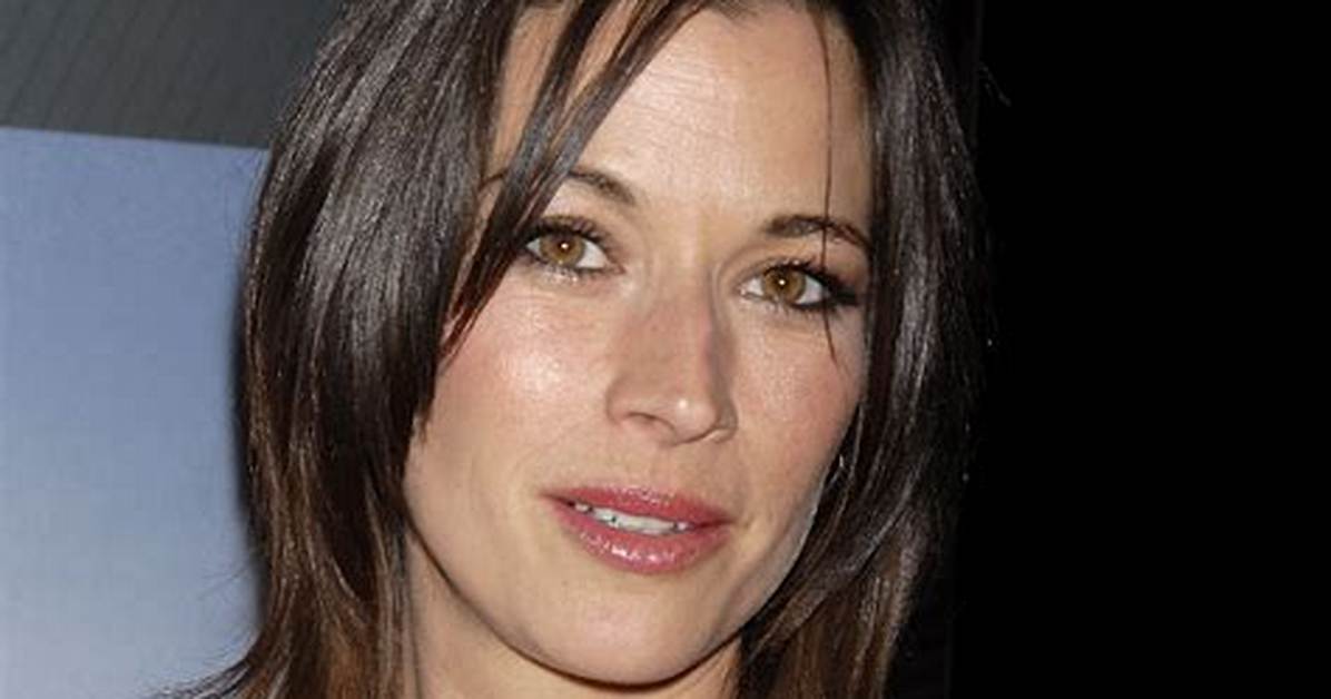 Brooke Langton Net Worth: Know About Her Husband, Children and Age