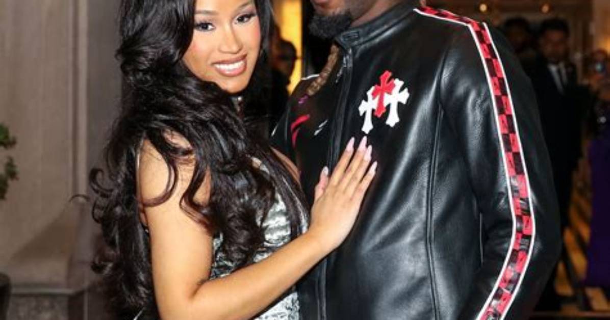 Cardi B Twerks on Offset in Red Bikini After Microphone Drama – Hollywood Life