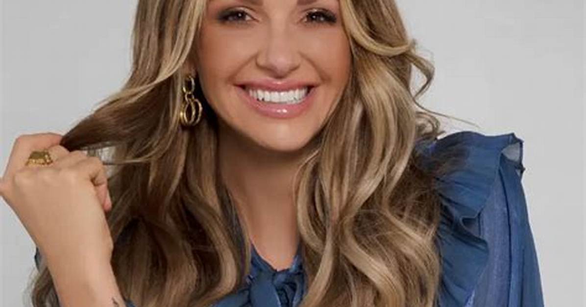 Carly Jibson | Bio, Age, Net Worth, Relationship