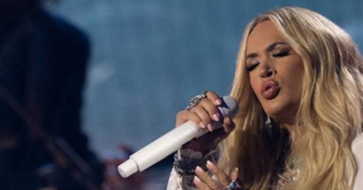 Carrie Underwood’s Performance at Cmas — Rocks Stage with ‘Stand by Your Man’ – Hollywood Life