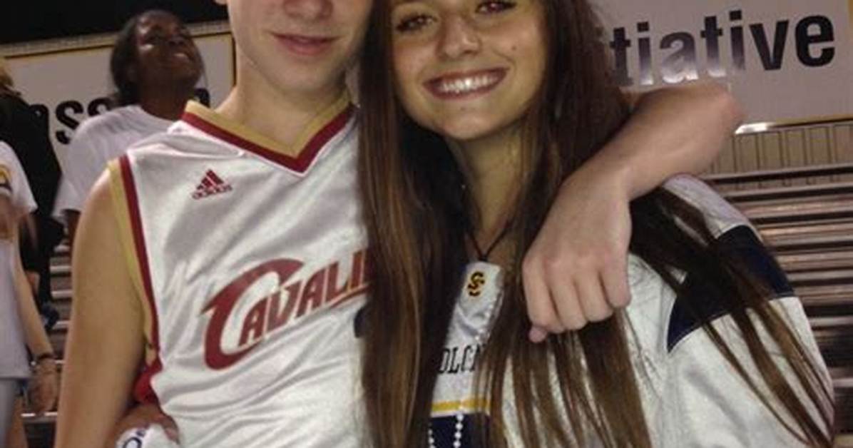 Casey Calvetta's Net Worth: How Rich Is the Model?