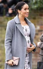 Celeb Moms Cradling Baby Bumps: Photos