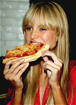 Celebrities Eating Pizza & More Goodies – Hollywood Life