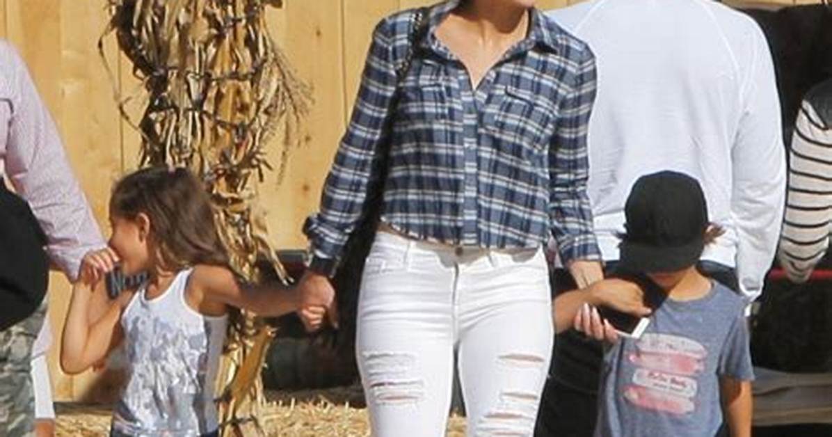 Celebrity Kids at Pumpkin Patches: Photos – Hollywood Life