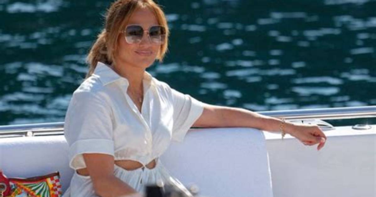 Celebs on European Vacations – Pics of Jlo, a-Rod & More