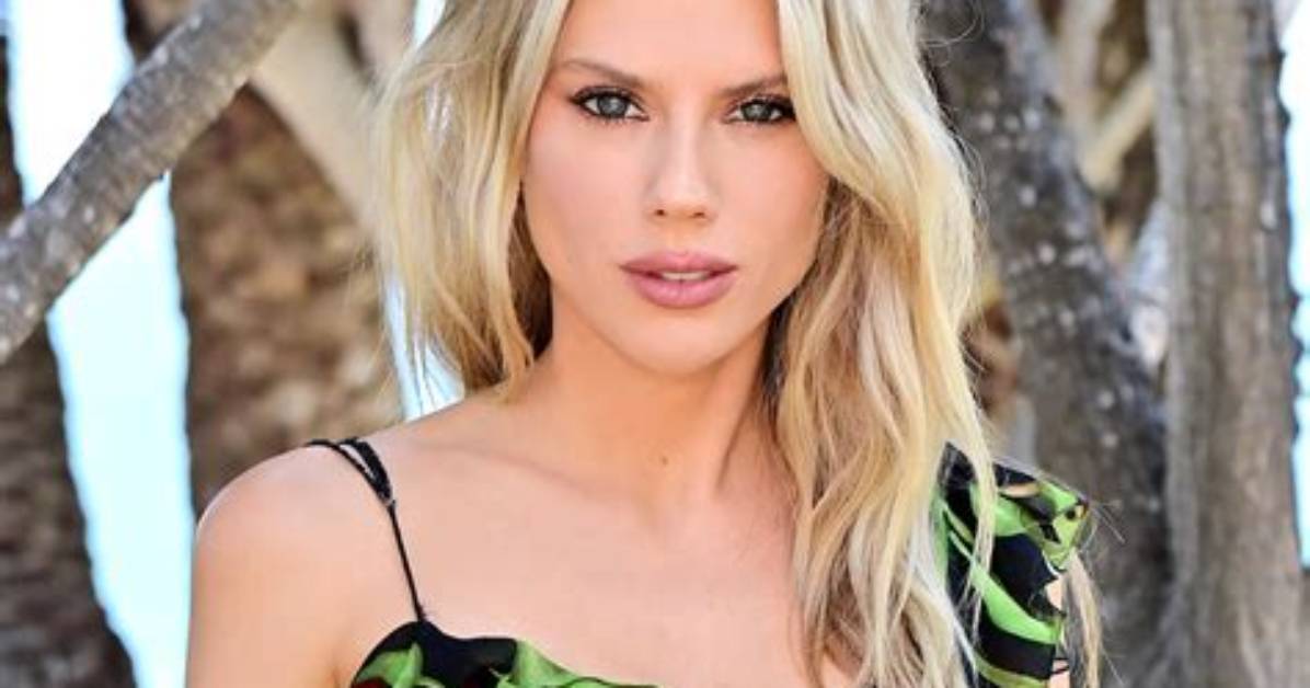 Charlotte Mckinney’s Purple Bikini & Sarong on Vacation: Photos – Hollywood Life
