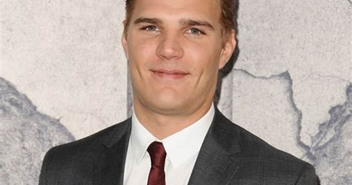 Chris Zylka Celebrity Profile | Actor — ‘The Leftovers’ – Hollywood Life