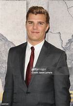 Chris Zylka Celebrity Profile | Actor — ‘The Leftovers’ – Hollywood Life